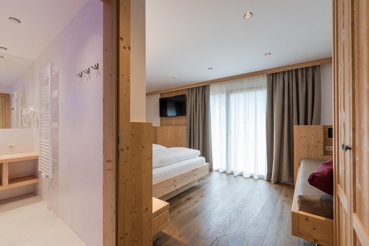 Hotel Anewandter Бруніко Екстер'єр фото